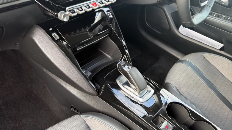 Peugeot 208 100kW Allure Premium 50kWh 5dr Auto Electric Hatchback